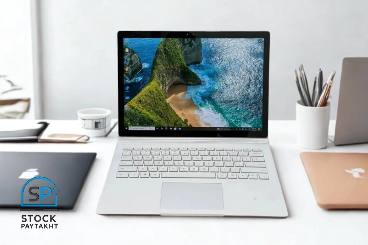 لپ‌تاپ Surface Book 2 با پردازنده i7 نسل ششم، رم 8 گیگ، گرافیک GTX 1050 و صفحه نمایش 10.5 اینچ