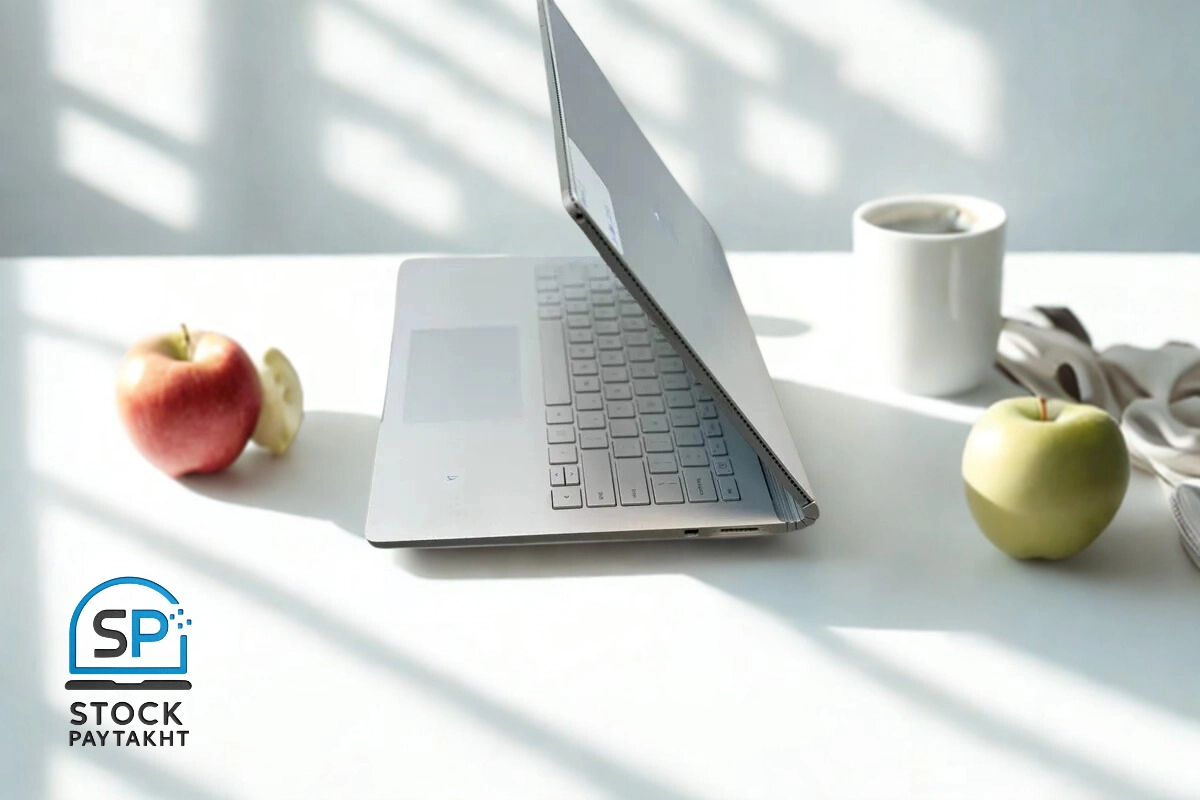 لپ‌تاپ Surface Book 2 با پردازنده i7 نسل ششم، رم 8 گیگ، گرافیک GTX 1050 و صفحه نمایش 10.5 اینچ