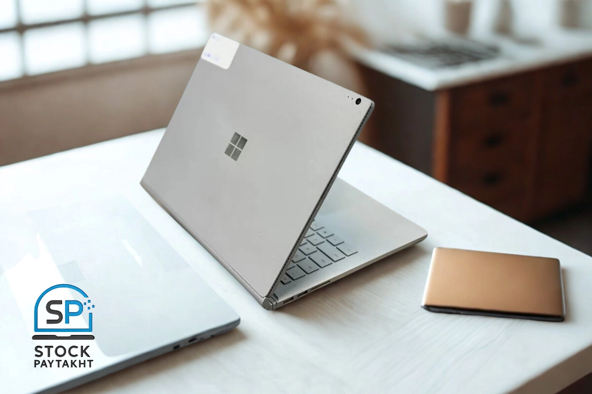 لپ‌تاپ Surface Book 2 با پردازنده i7، گرافیک GTX 1050 و نمایشگر لمسی 13 اینچ