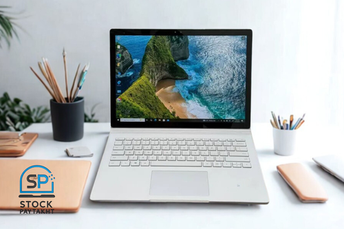لپ تاپ Surface Book 2 با پردازنده i5 نسل هفتم و نمایشگر لمسی 13 اینچ