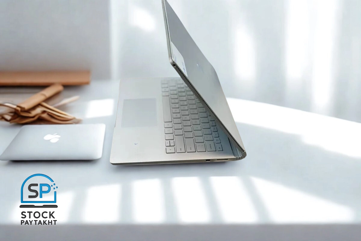 لپ تاپ Surface Book 1 استوک با صفحه نمایش لمسی و حافظه 512 گیگابایت