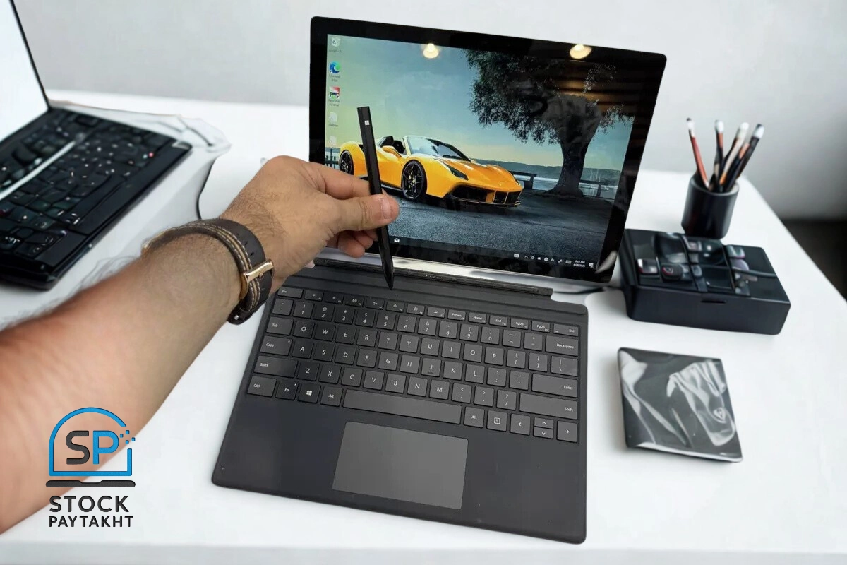 Surface Pro 4 با پردازنده i7 نسل 6، رم 8، حافظه 256 گیگابایت SSD و نمایشگر لمسی 12.5 اینچ 2K+ گرید A+