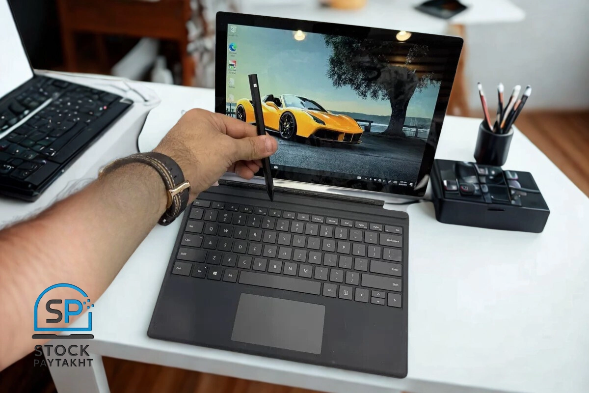تبلت لپتاپ Surface Go 2 i5-1135G7 رم 8 گیگابایت 128 گیگ SSD نمایشگر 12.5 اینچ 2K+ لمسی آکبند