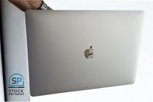 MacBook Pro 2019 – i9-9880H, 64GB RAM, 512GB SSD, ATI 5500 8GB GPU, 16" Touch Bar