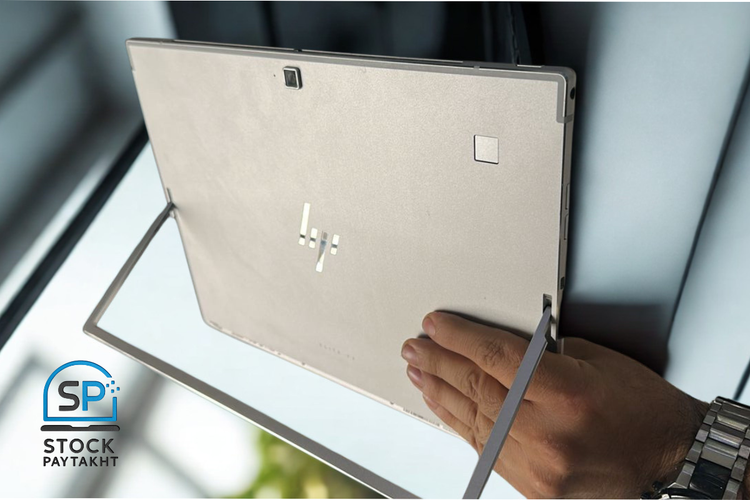 تبلت HP Elite x2 با پردازنده i7 نسل 8، رم 16 گیگ، حافظه 256 گیگابایت SSD صفحه نمایش 13.3 اینچی کیبورد قلم اصلی
