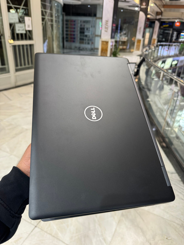 لپ تاپ دل مدل 5490 با پردازنده Core i7 نسل 6، رم 8 گیگ DDR4، حافظه 256 گیگ SSD، گرافیک 2 گیگ و نمایشگر 15.6 اینچ | کارکرده
