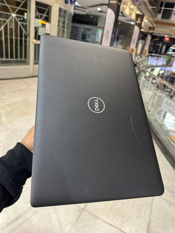 لپ تاپ دل مدل Latitude 5510 با پردازنده Core i7 نسل 10، رم 8 گیگ DDR4، حافظه 256 گیگ SSD، گرافیک Intel و صفحه نمایش 15.6 اینچ | کارکرده