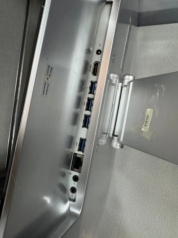 آل این وان MSI 20با پردازنده i3 نسل 4، رم 8 گیگ،گرافیک اینتل حافظه 256 گیگ SSD و صفحه نمایش 20 اینچ FHD